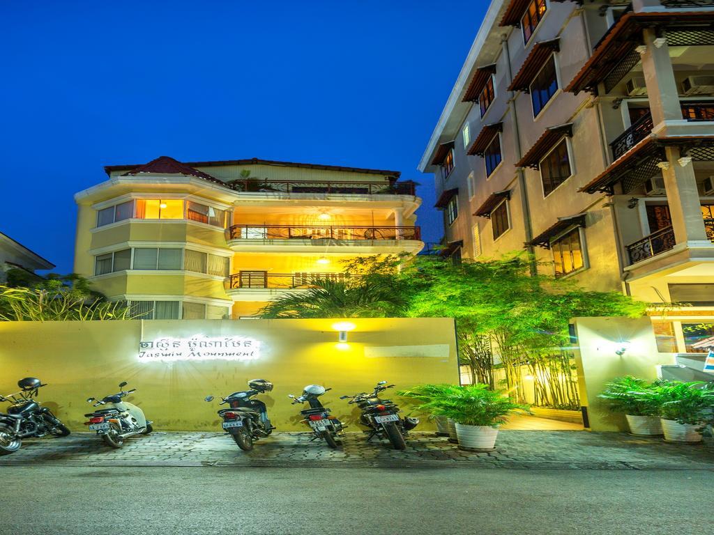 Jasmin Monument Hotel Phnom Penh Exterior photo