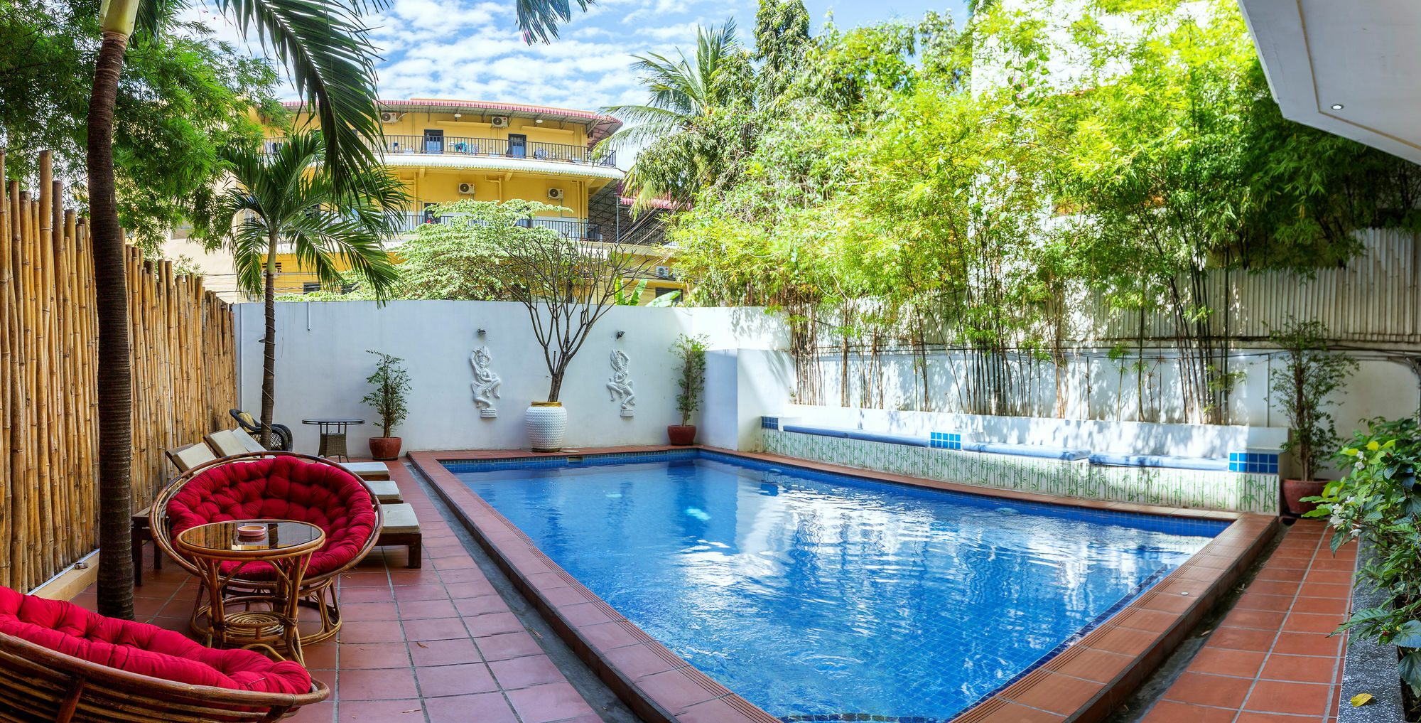 Jasmin Monument Hotel Phnom Penh Exterior photo